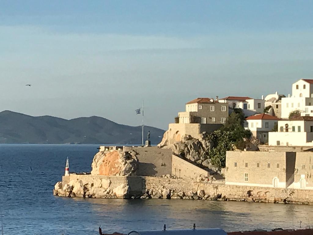 Pension Efie Hydra  Exteriér fotografie